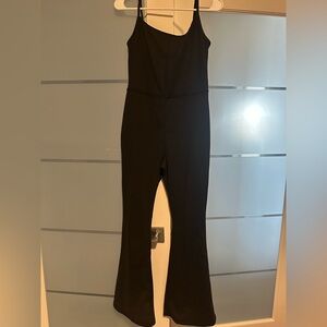 Elegant Black Stretchy Jumpsuit